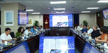 Vietnam Electricity Trade Union works with All-Russian Electricity Trade Union