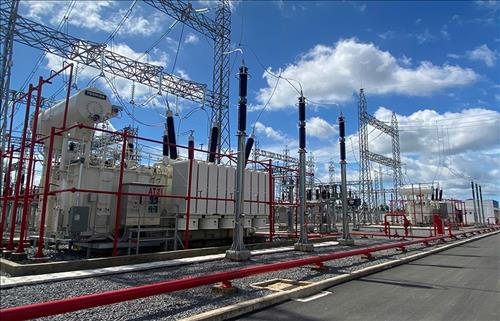 Energizing Dinh Quan 220kV Substation and its connection line