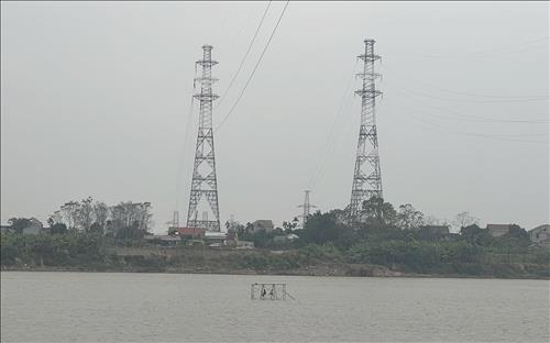 Project construction through Solar New Year festival to complete increasing power flow of Viet Tri - Suoi Sap 2A 220kV transmission line