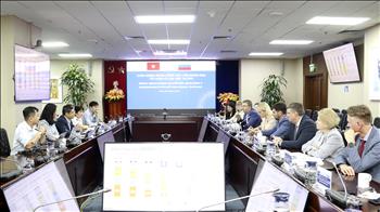 Vietnam Electricity  welcomes and works with Russian Federation delegation